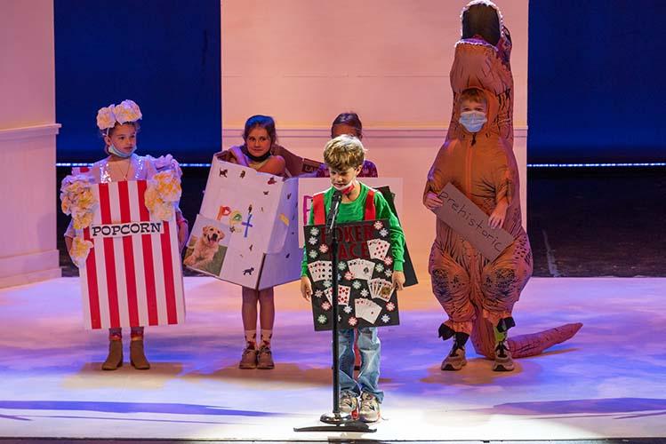 Vocabulary Parade 6824